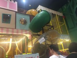 -玩塾品格乐园(宇宙太空龙旗店)