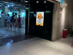 -麦当劳(中山公园龙之梦店)