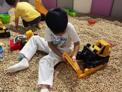 -萨卡屋亲子乐园·餐厅(龙山万物工场店)