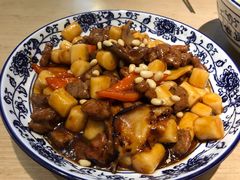松子牛肉炒年糕-兔爸私家小厨(新北万达店)