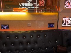 -V麦量贩KTV(富康城店)