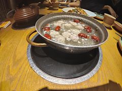 -吃饭皇帝大(长宁龙之梦店)