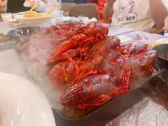 -肥肥虾庄·金牌油焖大虾(汉口城市广场店)