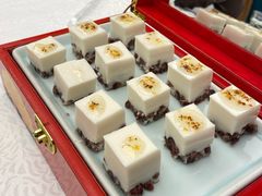 -品海楼·大连海胆锅贴馆(东港店)