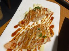 三文鱼腩手握寿司-渔寿司·日本料理(艾尚天地店)