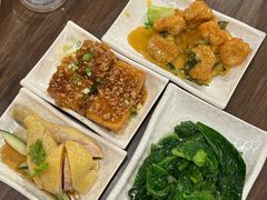 -五星海南鸡饭餐馆(东海岸路店)