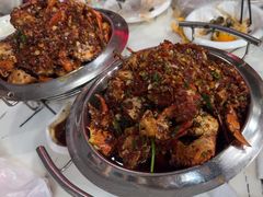 -凤凰路何眼镜香辣蟹(花果园店)