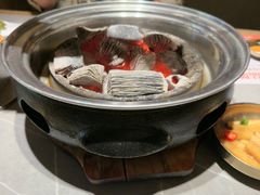 -草家酱蟹炭火烤肉店(珲春南路一店)