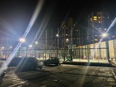 9半的篮球场-麦德龙(京顺路商场店)