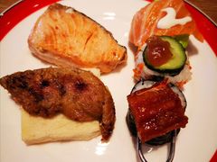 -咖啡苑自助餐厅·中国大饭店