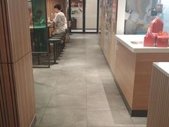 -麦当劳(百联西郊购物中心店)