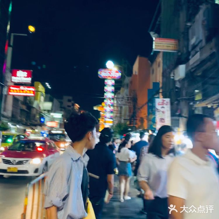超美夜景+逛吃必打卡｜跟着凯凯夜探曼谷唐人街