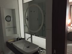 -北京希尔顿逸林酒店