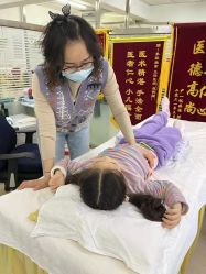 点击看大图 -季群小儿推拿(圣克拉店)