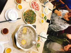 -粤潮牛肉火锅店(江南大道店)