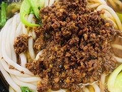-丽虹云南过桥米线(兴工街店)