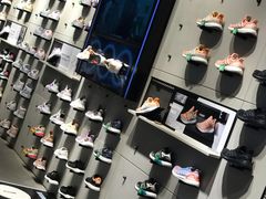 -adidas(印象城购物中心店)