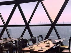 -东方明珠·空中旋转餐厅