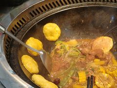 -袁小二大东北铁锅炖(吉祥村总部)