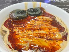 -何老二卤汁凉粉