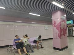 -四川北路(地铁站)