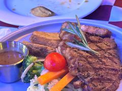 -鲨鱼美式餐厅酒吧Sharky