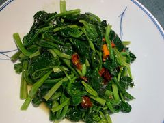 炒菠菜-汉·鲜味人知(陈家营店)