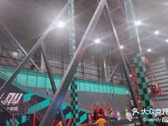 -极限PLAY运动娱乐新世界·团建派对表演休闲馆·室内高空游乐园