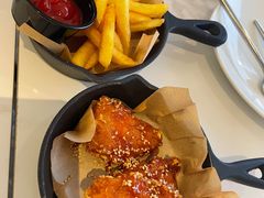 -必胜客(华南摩尔店)
