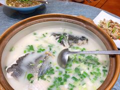 姜君千岛湖鱼头-姜君·千岛湖鱼头馆(浦东大道店)