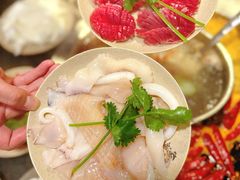 -洞亭火锅(防空洞总店)