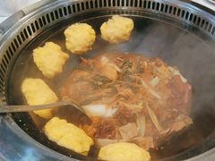 -哈尔滨烧烤·山河村铁锅炖(交大店)