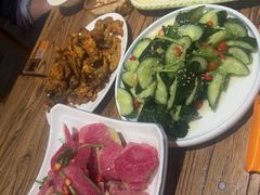 凉拌黄瓜-有奴思烤肉·清真(正宁路店)