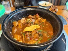 -重庆鸡公煲·青锅花椒鱼(牡丹江路店)