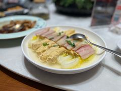 -泓历皇朝酒店(东亭店)