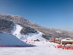-太子岭滑雪场