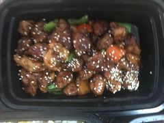 -六和聚传统烤鸭.天津菜(和平店)