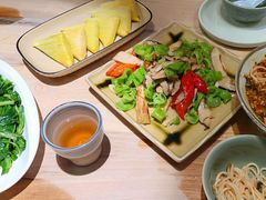 -缘生态云南菜·野生菌庭院餐厅(华侨城店)