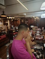 -BarberKiNG男士理发馆Barbershop