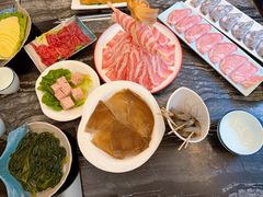 -云中捞高空旋转餐厅(商茂世纪广场店)
