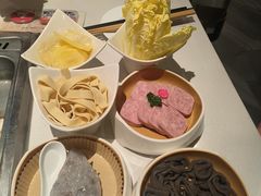 -海底捞火锅(长宁路龙之梦店)