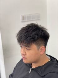 -乾健·烫染·接发SALON