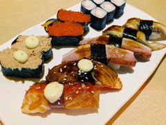 -万岁料理回转寿司(华贸店)