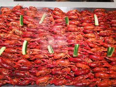 小龙虾-钱小奴海鲜自助黑金店(杭州滨江龙湖店)