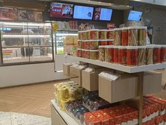 -奈雪的茶(青岛卓悦里INTOWN店)