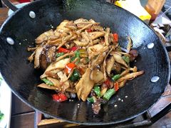 吊锅三菇-吃货私房菜(丽江束河古镇店)