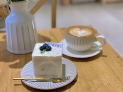-AHAVA·Fang Baking Studio