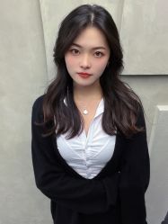 -变画·发型STUDIO