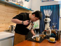 -Be Lived Cafe比例咖啡(摩天轮店)