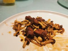 菌菇爆炒牛肉粒-漢舍中国菜馆(889广场店)